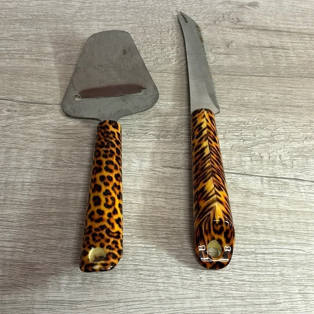 Leopard Ceramic Handless Stainless Steel Cheese Cutter Set 2 Piece